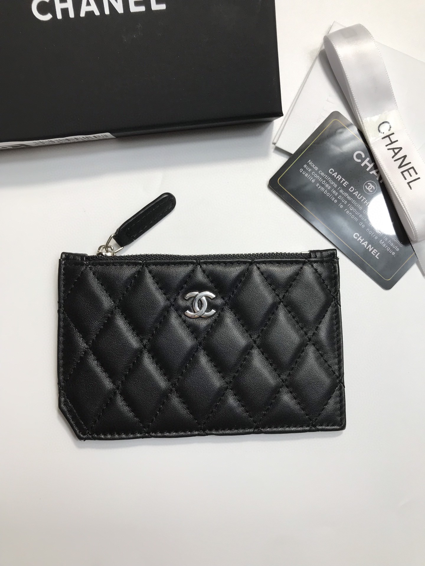 芸能人愛用Chanel シャネル 実物の写真 N品スーパーコピー財布代引き対応国内発送後払い安全必ず届く優良サイト